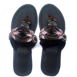 NWOT - Women's thong sandals